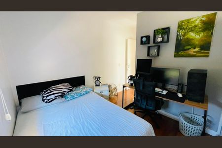 Casa de condomínio para alugar com 214m², 4 quartos e 6 vagas Casa de condomínio para alugar com 214m², 4 quartos e 6 vagasQuarto 2