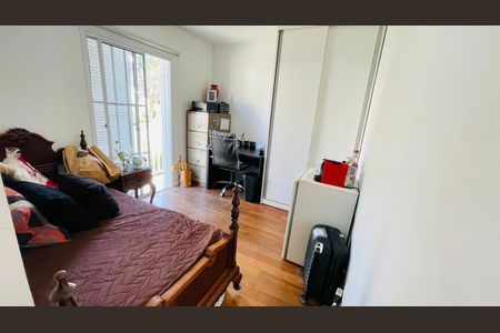 Casa de condomínio para alugar com 214m², 4 quartos e 6 vagas Casa de condomínio para alugar com 214m², 4 quartos e 6 vagasQuarto 3