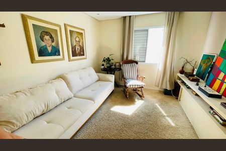Sala de casa de condomínio para alugar com 4 quartos, 214m² em Jardim Barbacena, Cotia