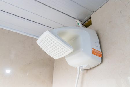 Banheiro de apartamento à venda com 2 quartos, 60m² em Parque Viana, Barueri