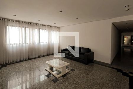 Apartamento à venda com 69m², 3 quartos e 2 vagas Apartamento à venda com 69m², 3 quartos e 2 vagasHall social
