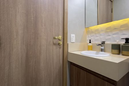 Apartamento à venda com 69m², 3 quartos e 2 vagas Apartamento à venda com 69m², 3 quartos e 2 vagasBanheiro