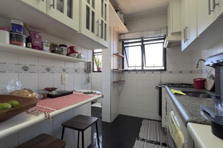 Apartamento à venda com 69m², 3 quartos e 2 vagas Apartamento à venda com 69m², 3 quartos e 2 vagasCozinha e Área de Serviço