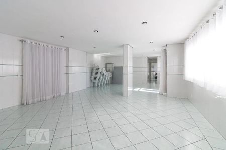 Apartamento à venda com 69m², 3 quartos e 2 vagas Apartamento à venda com 69m², 3 quartos e 2 vagasSalão de Festas