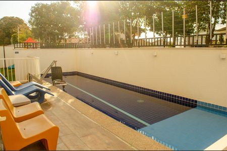 Área comum - Piscina de apartamento para alugar com 2 quartos, 60m² em Setor Marechal Rondon, Goiânia