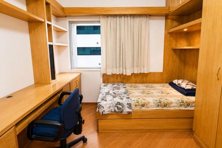 Apartamento para alugar com 119m², 3 quartos e 2 vagas Apartamento para alugar com 119m², 3 quartos e 2 vagasDormitório 1