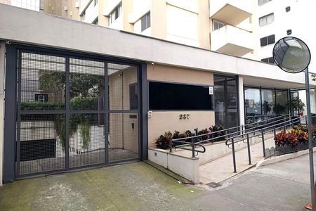 Fachada de apartamento para alugar com 3 quartos, 119m² em Jardim Paulista, São Paulo