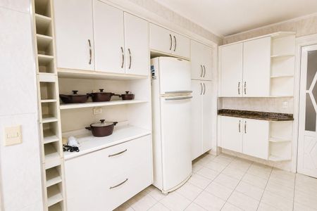 Apartamento para alugar com 119m², 3 quartos e 2 vagas Apartamento para alugar com 119m², 3 quartos e 2 vagasCozinha