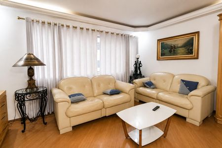 Apartamento para alugar com 119m², 3 quartos e 2 vagas Apartamento para alugar com 119m², 3 quartos e 2 vagasSala
