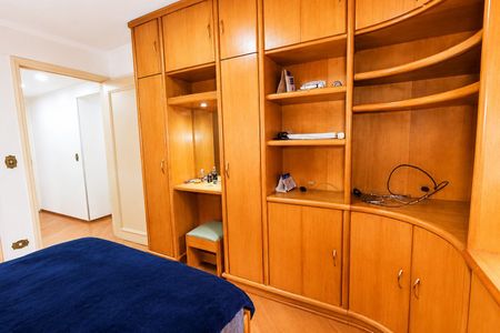 Apartamento para alugar com 119m², 3 quartos e 2 vagas Apartamento para alugar com 119m², 3 quartos e 2 vagasDormitório 3