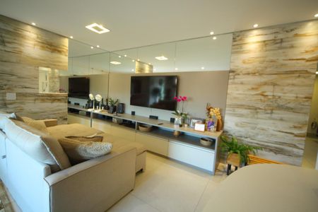 Apartamento à venda com 116m², 2 quartos e 2 vagasSala