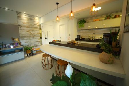 Apartamento à venda com 116m², 2 quartos e 2 vagasCozinha 