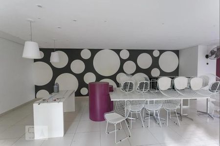 Apartamento à venda com 116m², 2 quartos e 2 vagas Apartamento à venda com 116m², 2 quartos e 2 vagasÁrea comum - Salão de festas