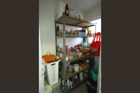 Apartamento à venda com 116m², 2 quartos e 2 vagasDespensa 
