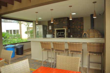 Apartamento à venda com 116m², 2 quartos e 2 vagasÁrea comum - Churrasqueira