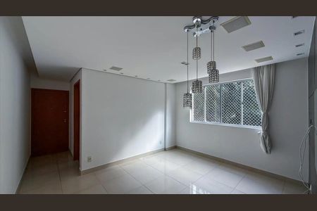 Sala de apartamento para alugar com 2 quartos, 60m² em Buritis, Belo Horizonte