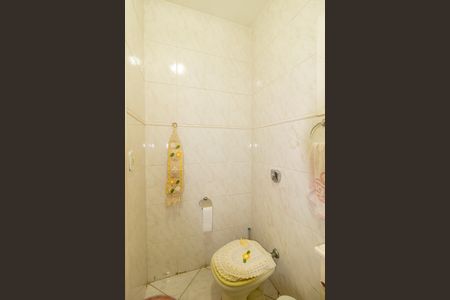 Casa à venda com 200m², 2 quartos e 3 vagas Casa à venda com 200m², 2 quartos e 3 vagasBanheiro 2