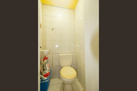 Casa à venda com 200m², 2 quartos e 3 vagas Casa à venda com 200m², 2 quartos e 3 vagasBanheiro 3