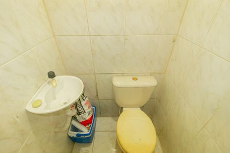 Casa à venda com 200m², 2 quartos e 3 vagas Casa à venda com 200m², 2 quartos e 3 vagasBanheiro 3