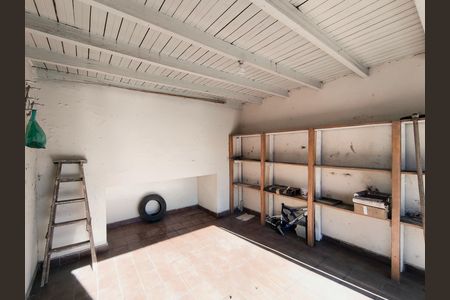 Casa à venda com 109m², 2 quartos e 1 vaga Casa à venda com 109m², 2 quartos e 1 vagaGaragem