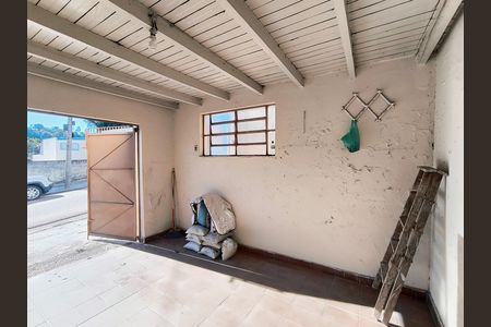 Casa à venda com 109m², 2 quartos e 1 vaga Casa à venda com 109m², 2 quartos e 1 vagaGaragem