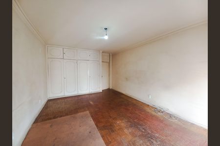 Apartamento à venda com 220m², 3 quartos e 2 vagas Apartamento à venda com 220m², 3 quartos e 2 vagasQuarto 1