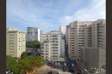 Apartamento à venda com 220m², 3 quartos e 2 vagas Apartamento à venda com 220m², 3 quartos e 2 vagasVista da Sala
