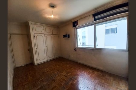 Apartamento à venda com 220m², 3 quartos e 2 vagas Apartamento à venda com 220m², 3 quartos e 2 vagasQuarto 3