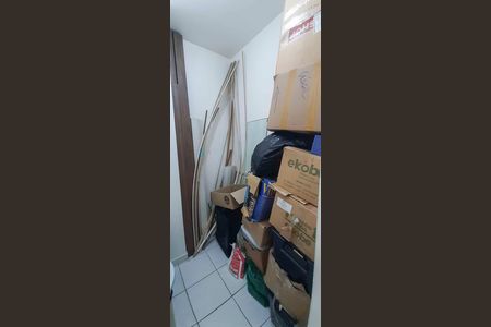 Apartamento para alugar com 194m², 4 quartos e 3 vagas Apartamento para alugar com 194m², 4 quartos e 3 vagasDepósito