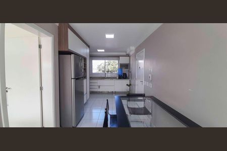 Apartamento para alugar com 194m², 4 quartos e 3 vagas Apartamento para alugar com 194m², 4 quartos e 3 vagasCozinha