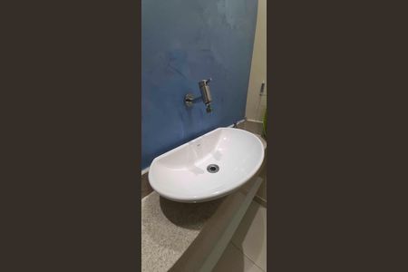 Apartamento para alugar com 194m², 4 quartos e 3 vagas Apartamento para alugar com 194m², 4 quartos e 3 vagasLavabo