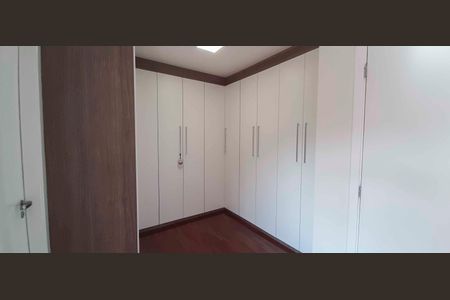 Apartamento para alugar com 194m², 4 quartos e 3 vagas Apartamento para alugar com 194m², 4 quartos e 3 vagasCloset da Suíte 1