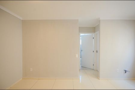 Apartamento à venda com 51m², 2 quartos e 1 vaga Apartamento à venda com 51m², 2 quartos e 1 vagaSala