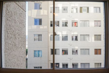 Apartamento à venda com 51m², 2 quartos e 1 vaga Apartamento à venda com 51m², 2 quartos e 1 vagaSala - Janela