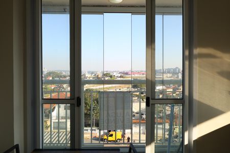 Apartamento para alugar com 40m², 2 quartos e 1 vagaPlaca GRANDE instalada na sacada (2 andar com visão para a rua) no dia 09/07/2026 - Código da placa: GBEG-287
