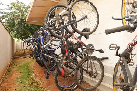 Apartamento para alugar com 40m², 2 quartos e 1 vagaÁrea comum - Bicicletário