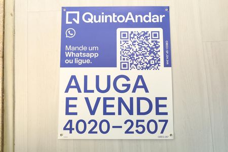 Apartamento para alugar com 40m², 2 quartos e 1 vagaPlaca GRANDE instalada na sacada (2 andar com visão para a rua) no dia 09/07/2026 - Código da placa: GBEG-287