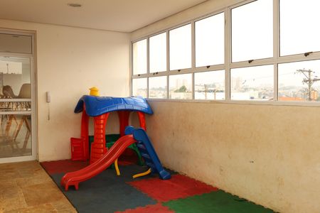 Apartamento para alugar com 40m², 2 quartos e 1 vagaÁrea comum - Playground