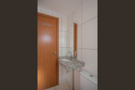 Banheiro Social de apartamento para alugar com 2 quartos, 50m² em Castelo, Belo Horizonte
