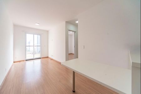 Apartamento para alugar com 50m², 2 quartos e 1 vaga Apartamento para alugar com 50m², 2 quartos e 1 vagaSala