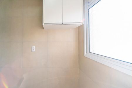 Área de Serviço de apartamento para alugar com 2 quartos, 50m² em Vila Leopoldina, Santo André