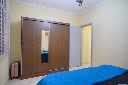 Quarto 1 de apartamento à venda com 2 quartos, 90m² em Jardim São Pedro, Porto Alegre