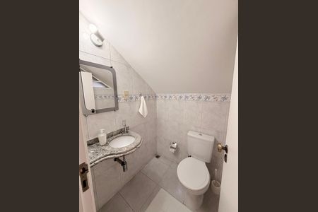 Casa à venda com 181m², 3 quartos e 2 vagasLavabo 
