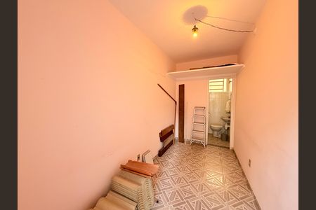Casa à venda com 181m², 3 quartos e 2 vagasQuarto externo