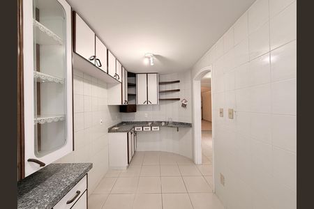 Cozinha de casa à venda com 3 quartos, 181m² em Vila Boaventura, Jundiaí