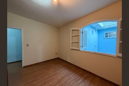 Casa à venda com 181m², 3 quartos e 2 vagasQuarto 2