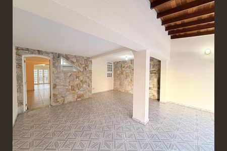 Casa à venda com 181m², 3 quartos e 2 vagasGaragem