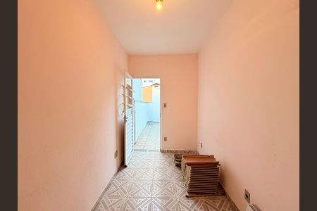 Casa à venda com 181m², 3 quartos e 2 vagasQuarto externo