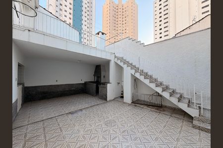 Casa à venda com 181m², 3 quartos e 2 vagasQuintal