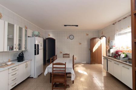 Cozinha de casa à venda com 3 quartos, 236m² em Vila Pedra Branca, São Paulo